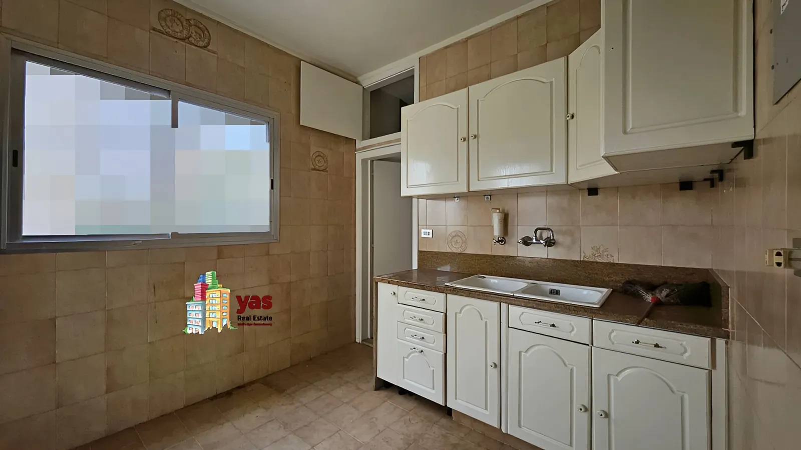 Apartment for Sale in Ballouneh