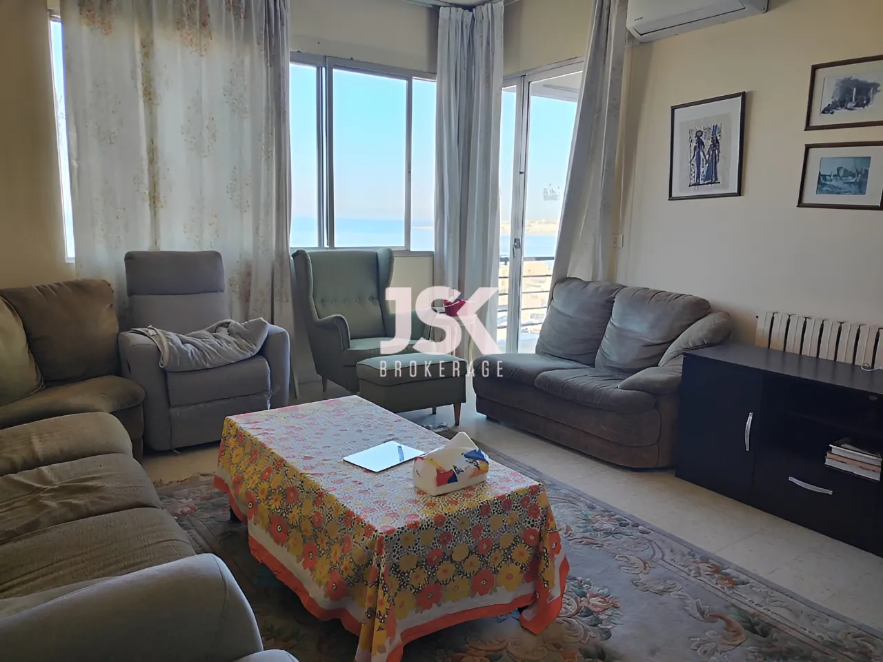 Villa for Sale in Haret Sakher