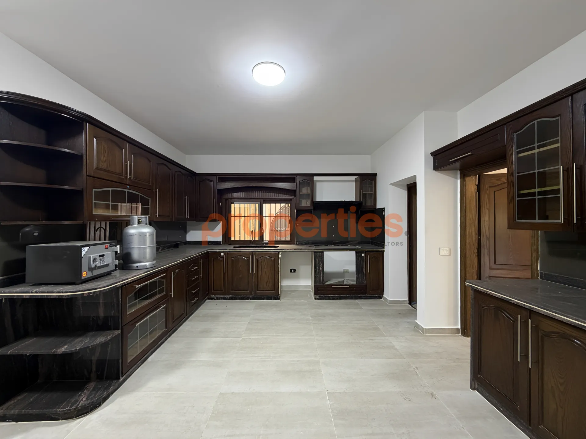 Apartment for Rent in Mtaileb