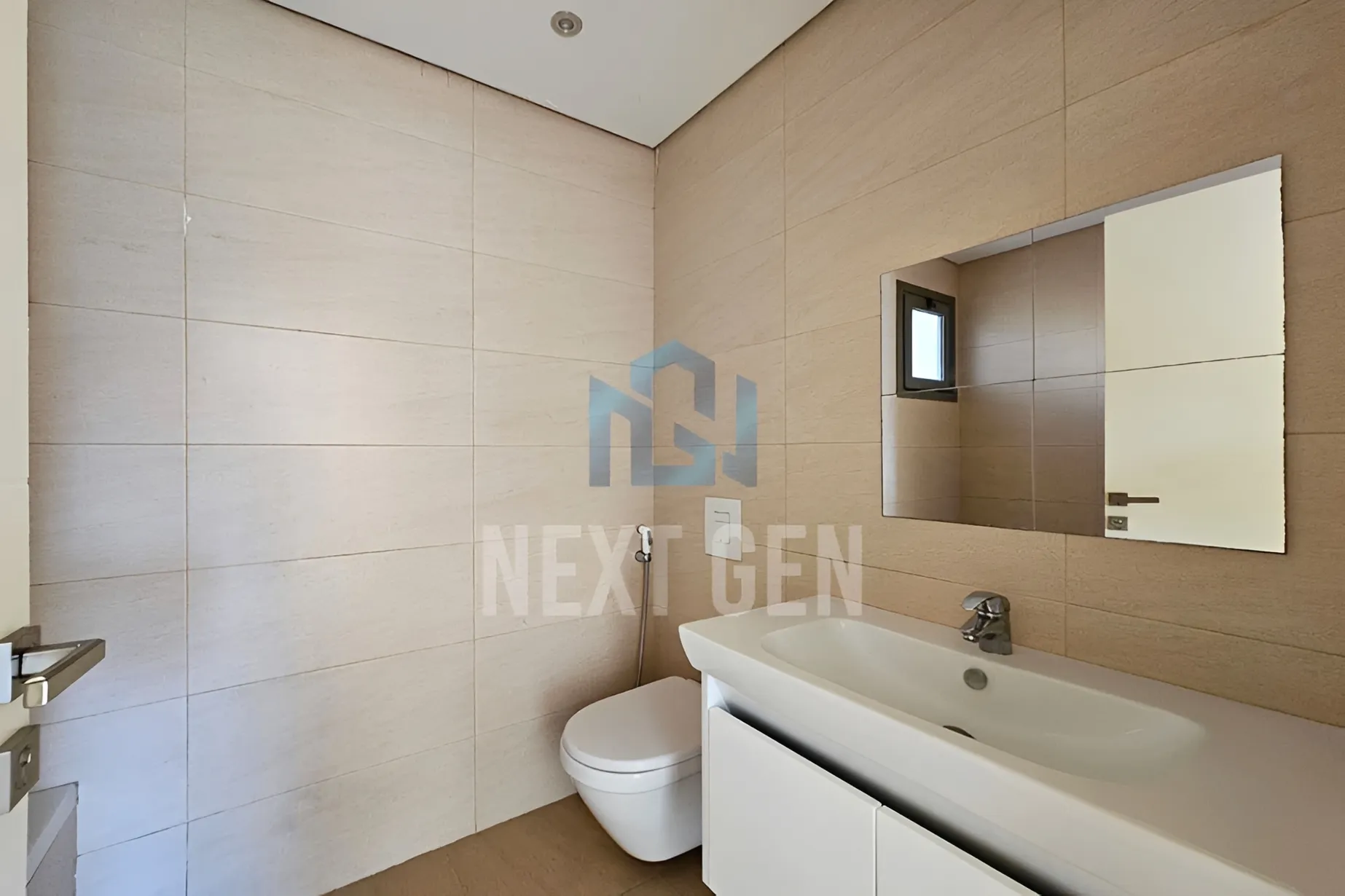 Apartment for sale in Ras, Bayrut, Lebanon