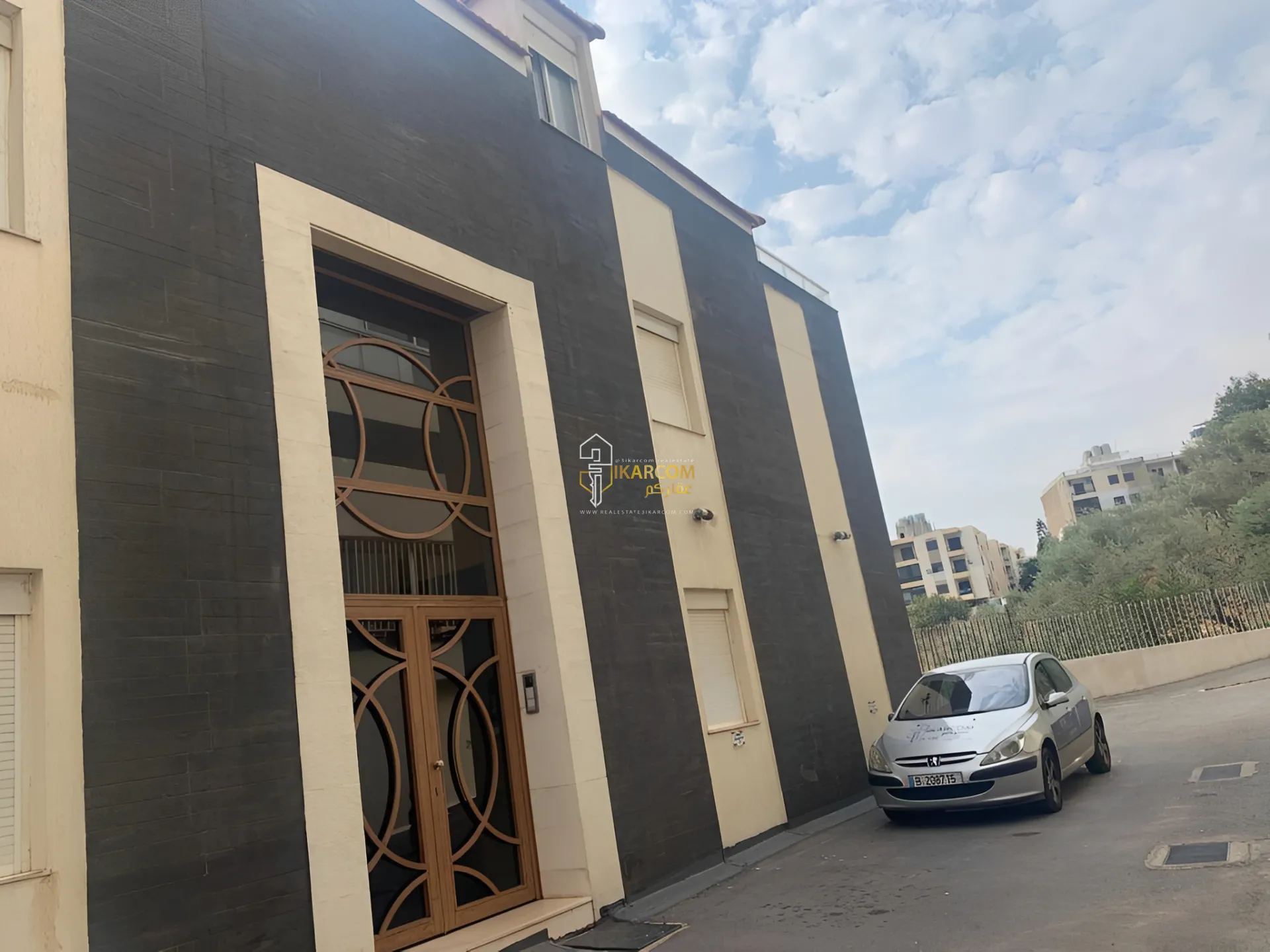 Duplex for Sale in Mansouriyeh - 3 bed, 5 bath