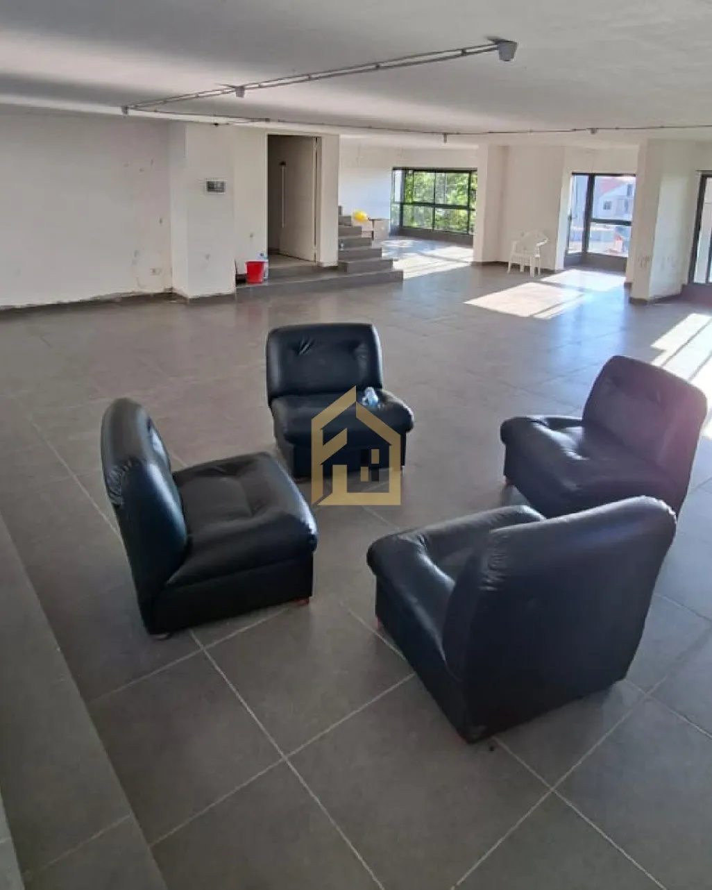 Showroom for sale in Broummana, Lebanon