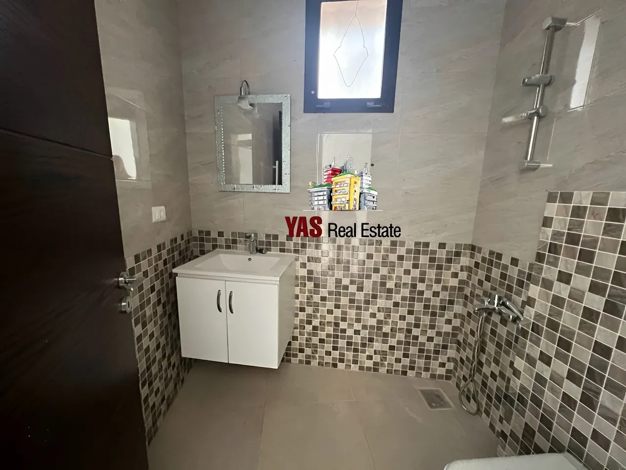 Apartment for Sale in Broumana - 3 bed, 4 bath