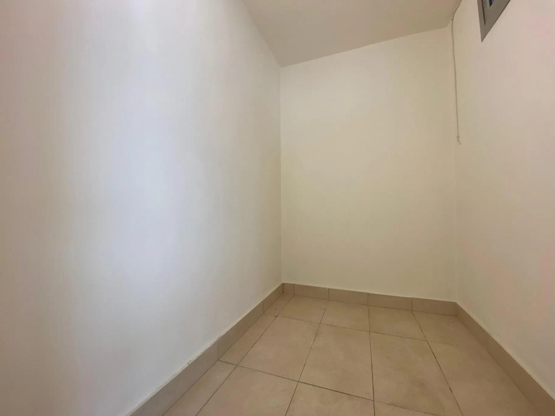 Apartment for sale in Raoucheh, Beirut, Lebanon