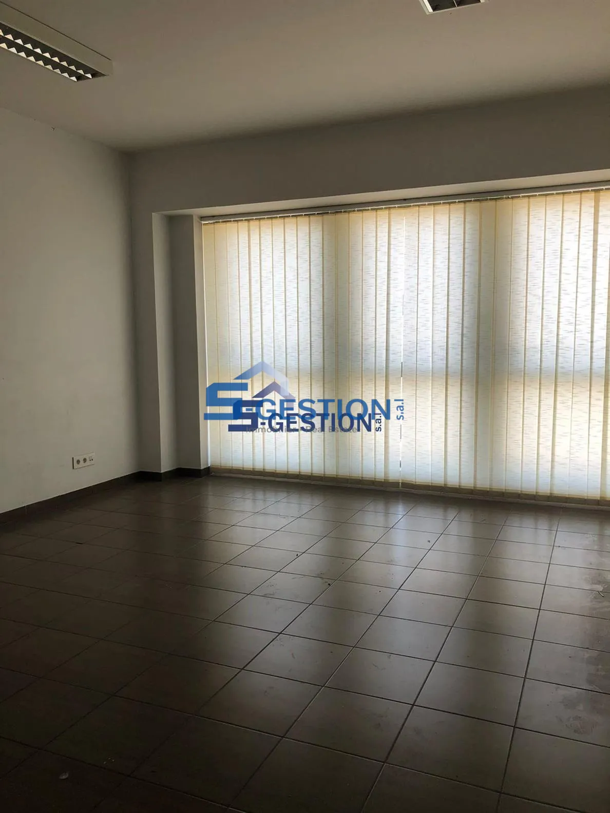 Office for Rent in Achrafieh