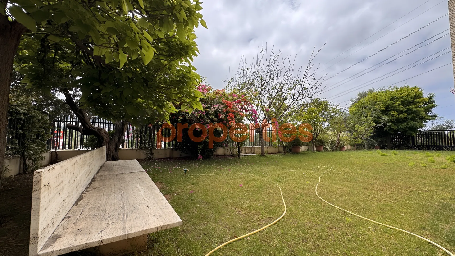 Apartment for Sale in Naqqache