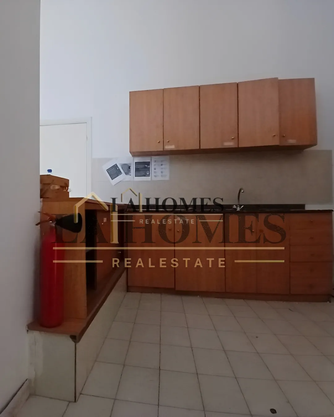 Office for rent in Hazmieh