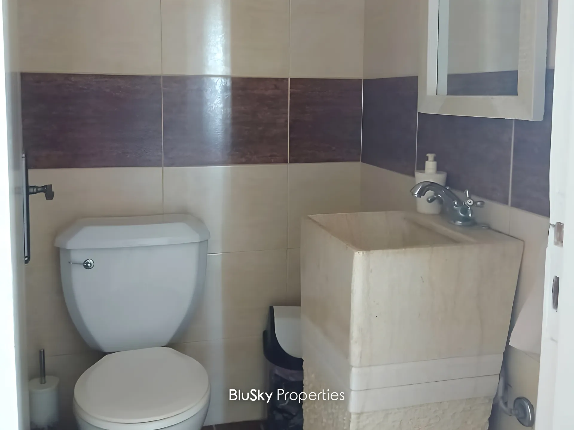 Apartment for sale in Blat, lebanon