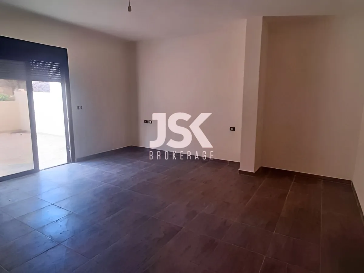 Apartment for Sale in Baabdat, Lebanon - 3 bed, 3 bath