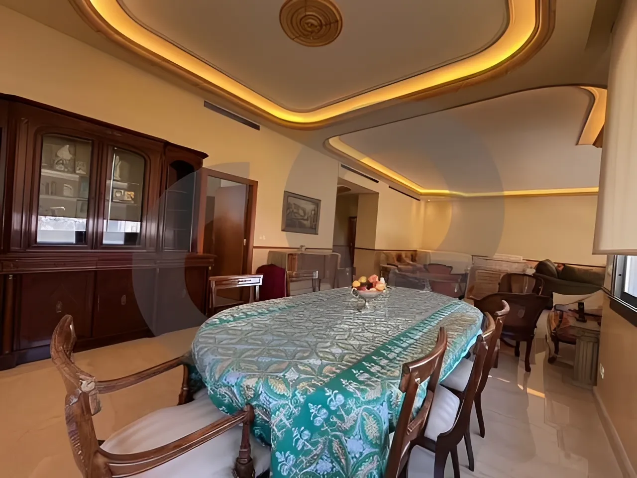 Building for Sale in Horch Tabet