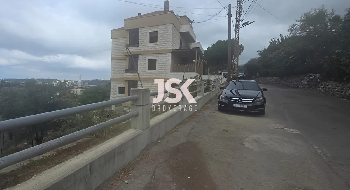 Land for Sale in Ghadras, Lebanon