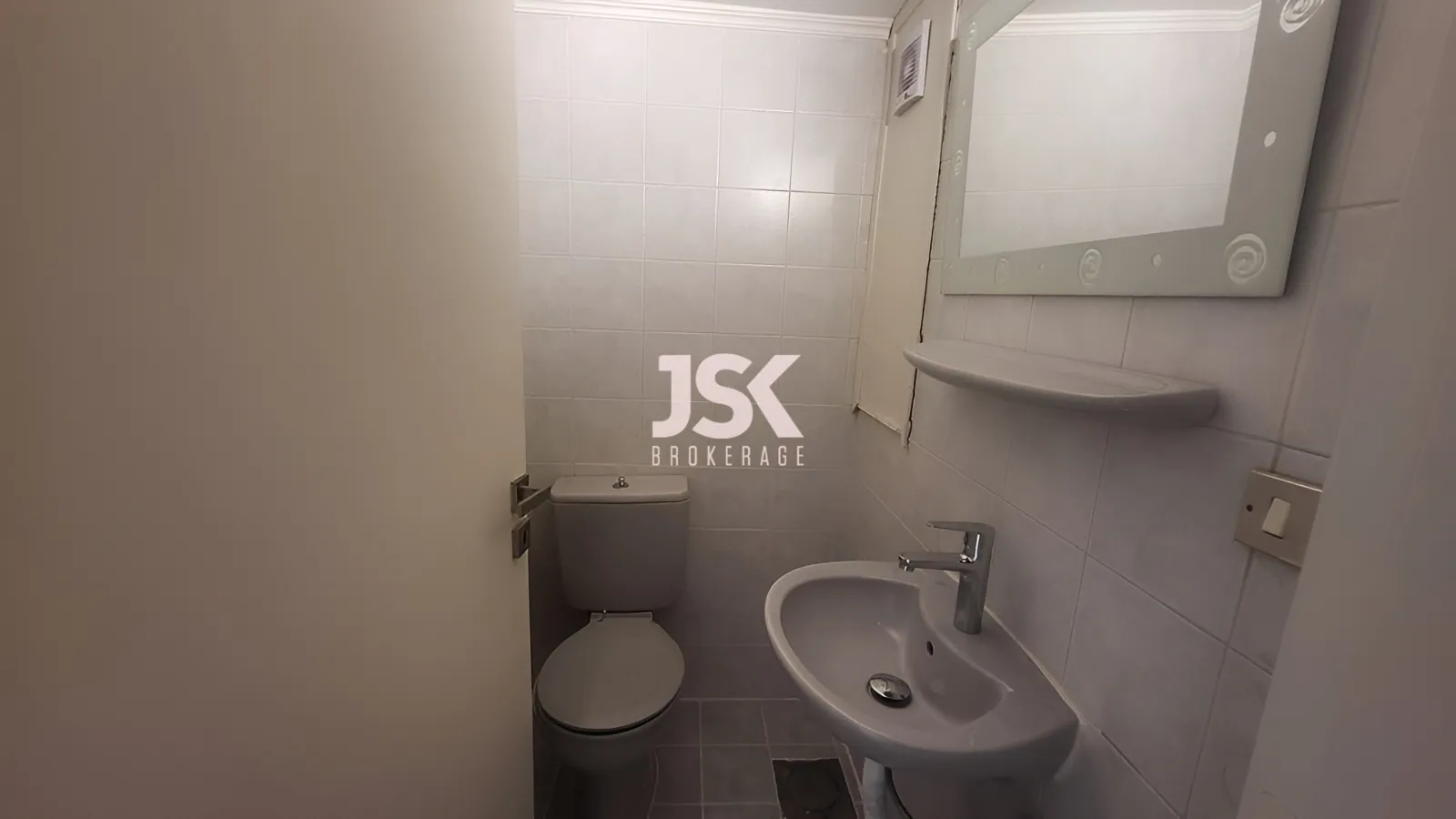 Apartment for Rent in Adonis