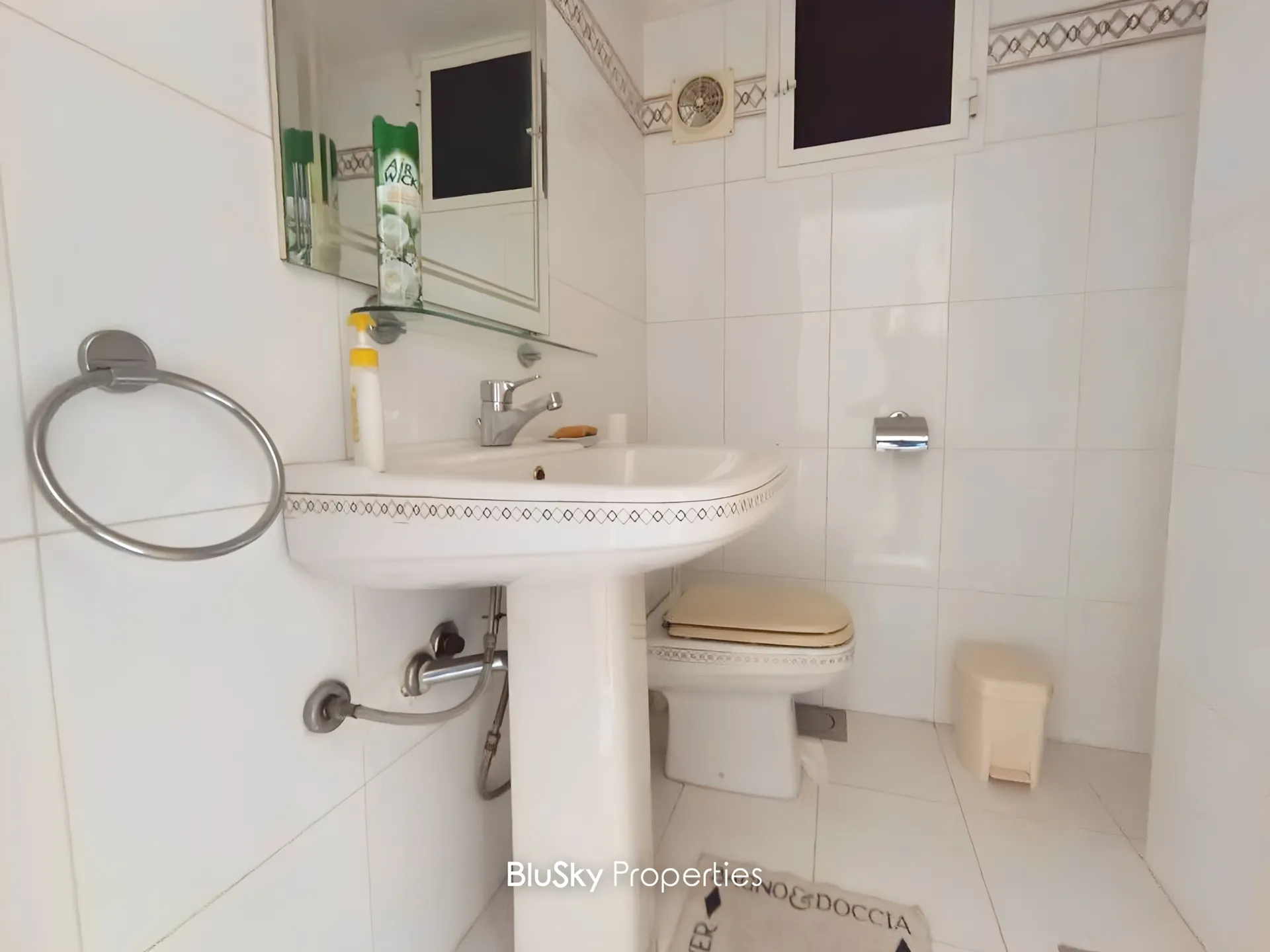 Apartment for sale in Adma w dafnah, lebanon