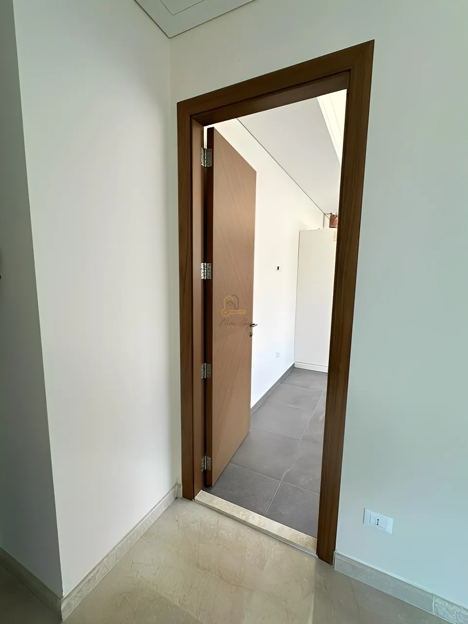 Apartment for Sale in Ain Al Mraiseh, Beirut, Lebanon