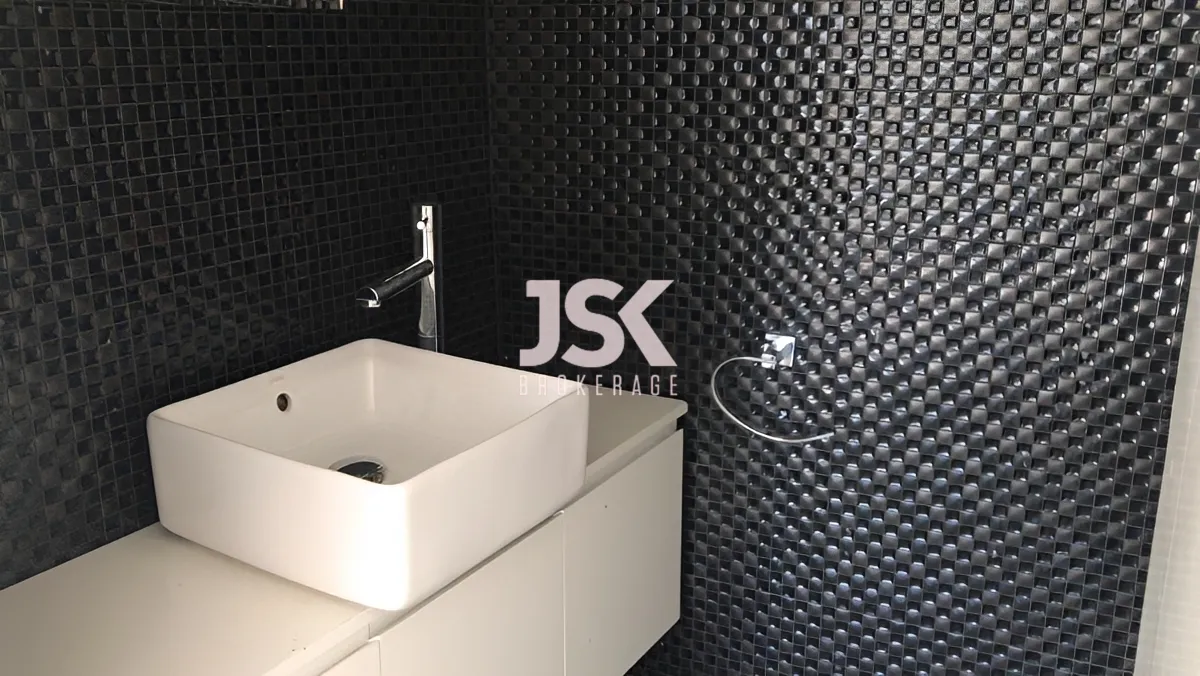 Office for Rent in Saifi , Beirut, Lebanon