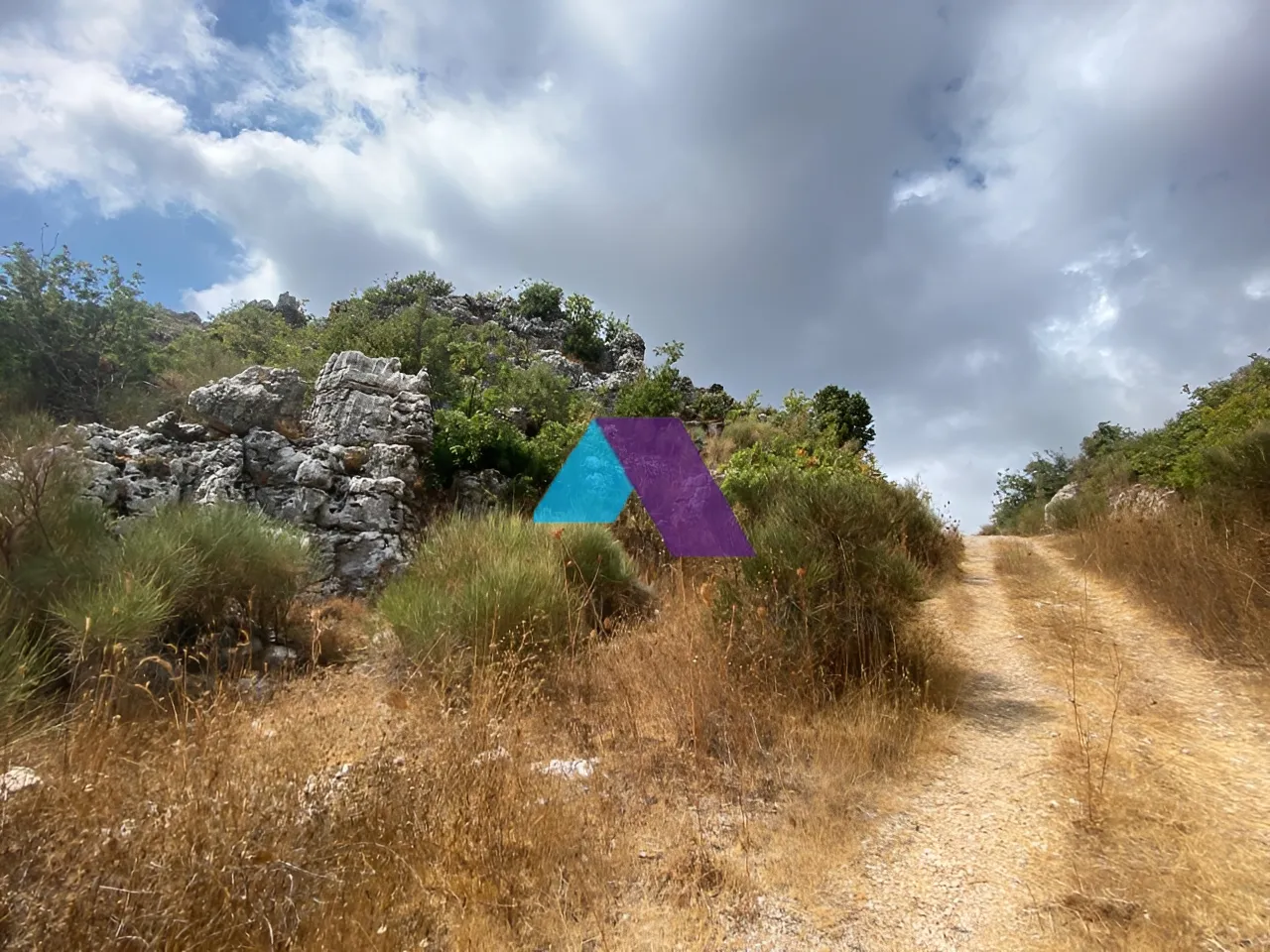 Land for Sale in Faitroun