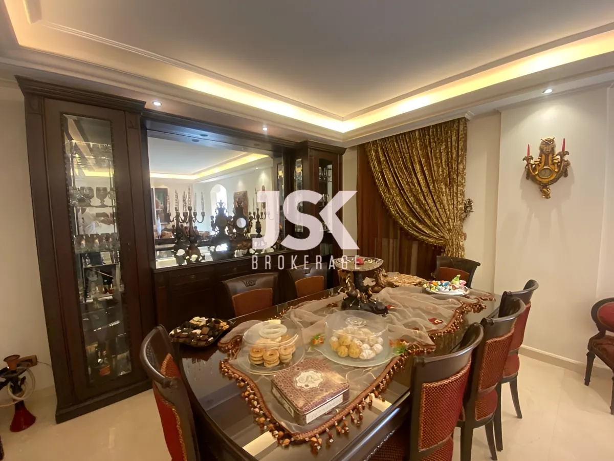 Apartment for Sale in Qornet El Hamra, Lebanon - 3 bed, 3 bath