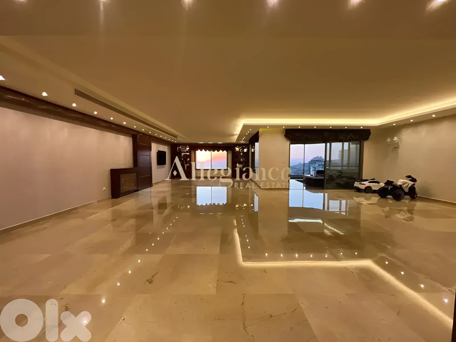 Apartment for sale in Sahel Aalma, Lebanon - 3 bed, 1 bath
