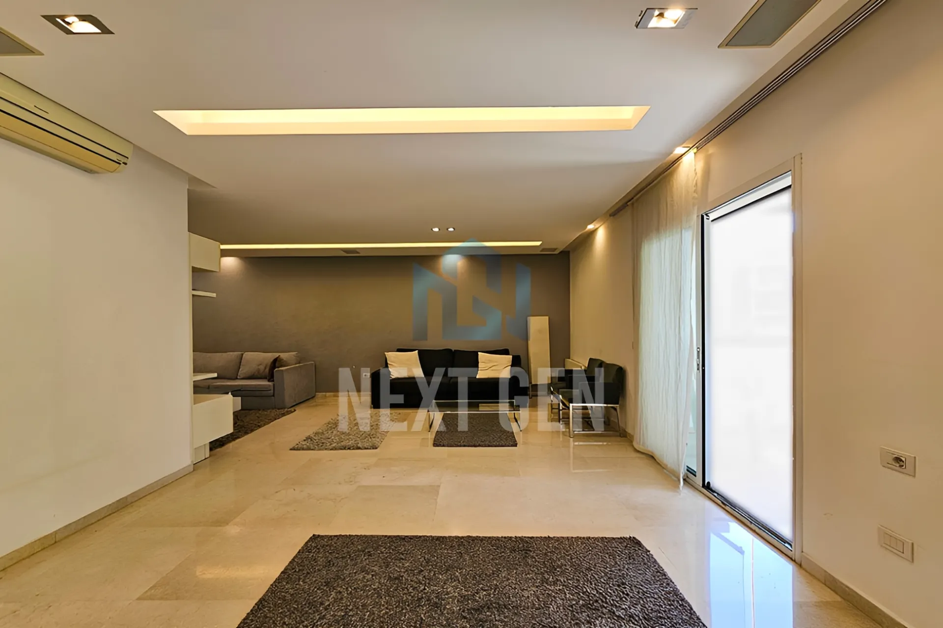 Apartment for rent in Ain Al Mraiseh, Beirut, Lebanon