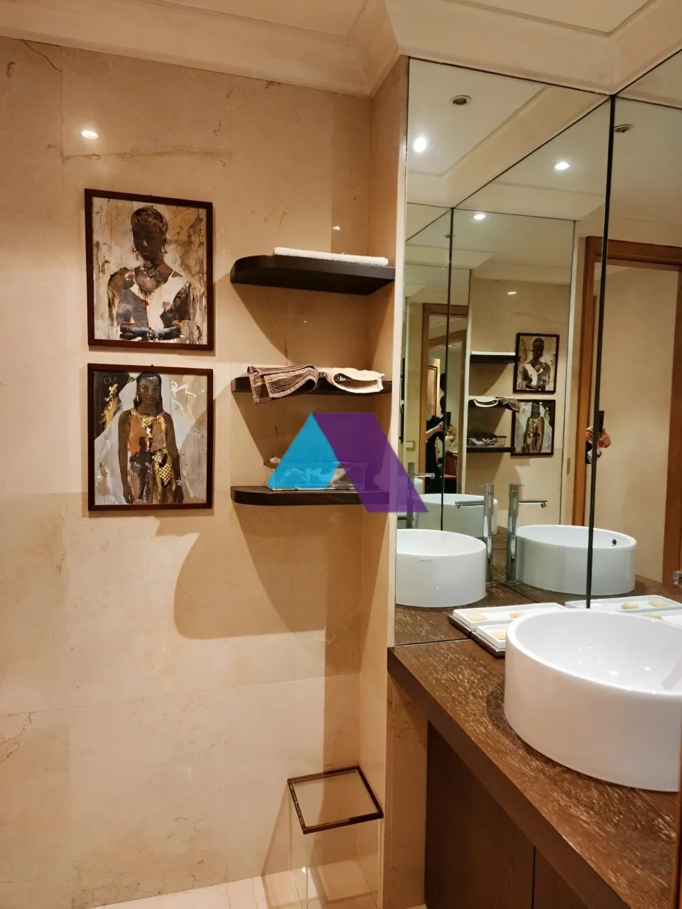 Apartment for Sale in Ain Al Mraiseh