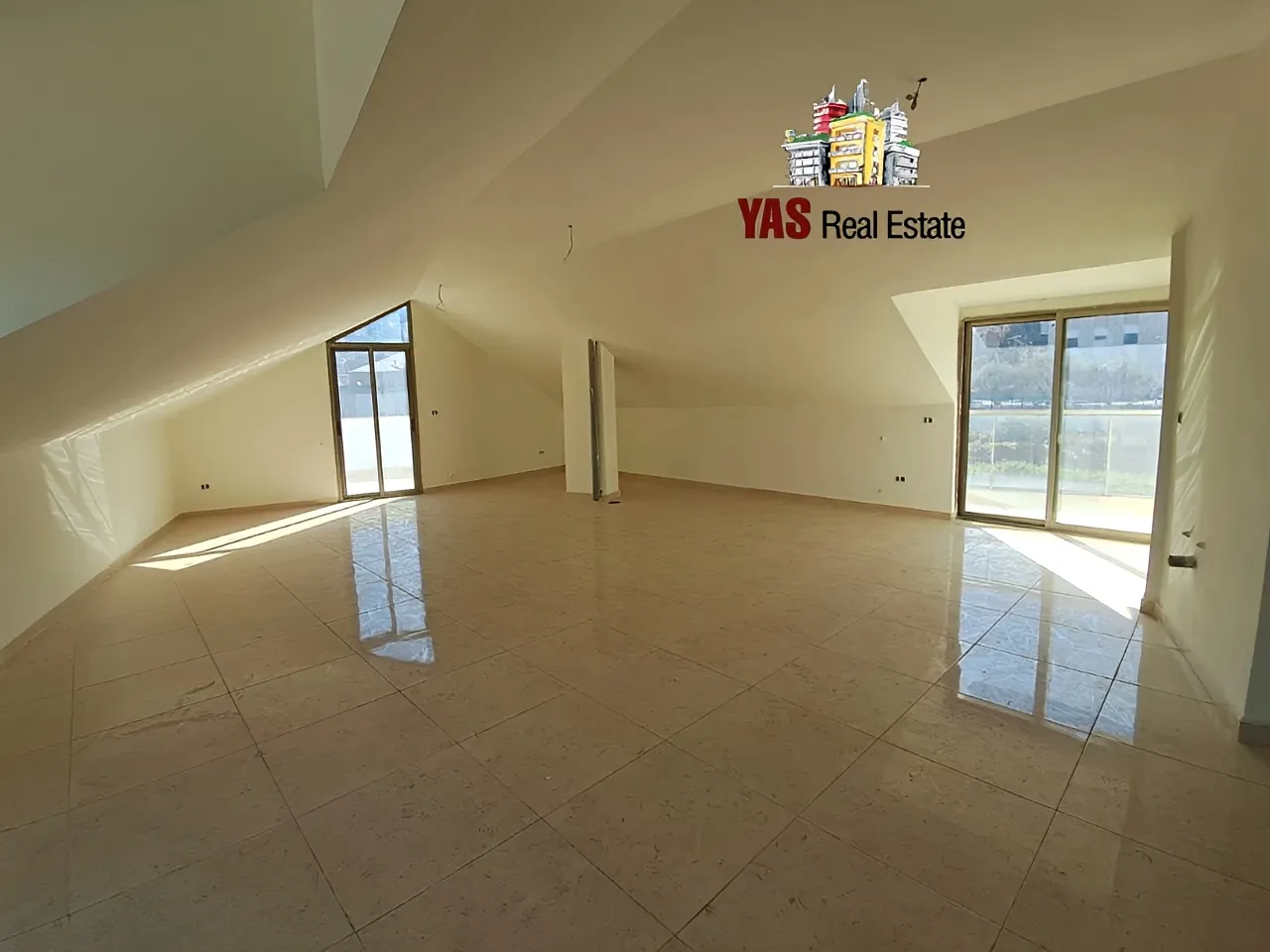 Apartment for Sale in Jouret Ballout - 4 bed, 4 bath