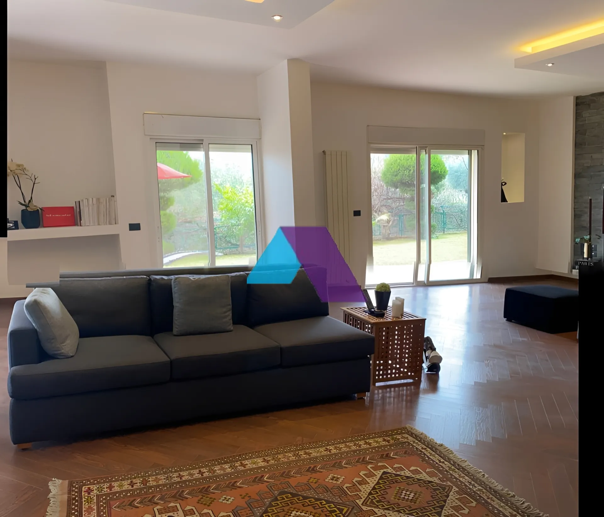 Apartment for Sale in Wadi El Chahrour El Suflah - 5 bed, 4 bath