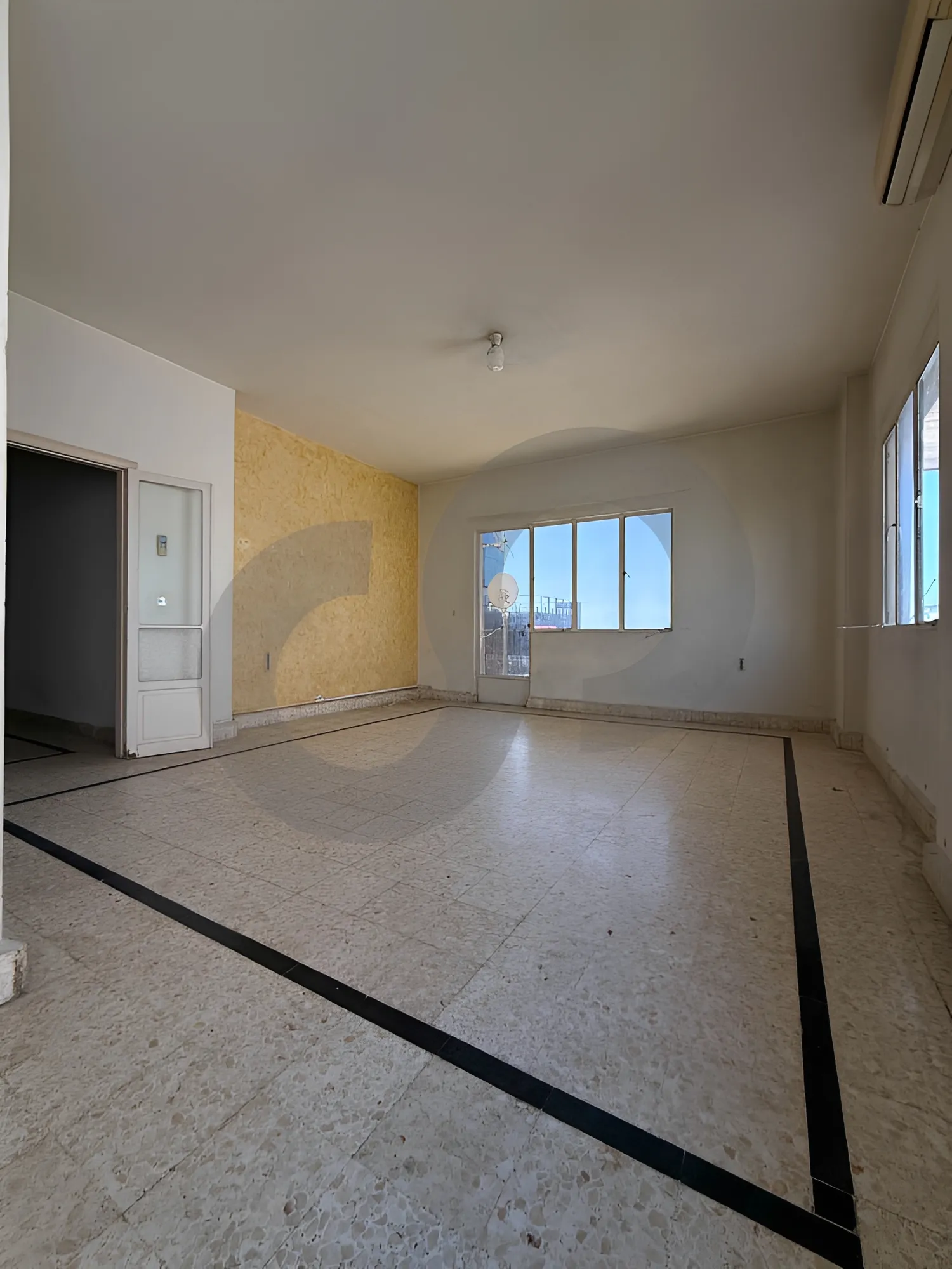 Office for Rent in Antelias
