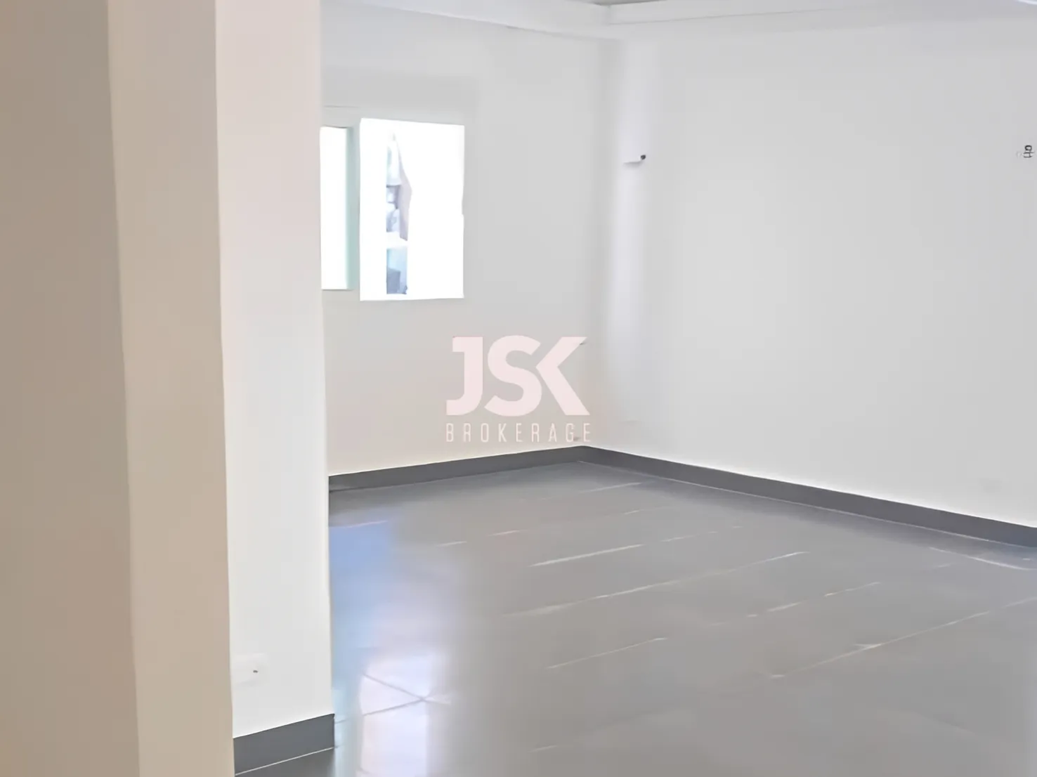 Apartment for Sale in Aamchit
