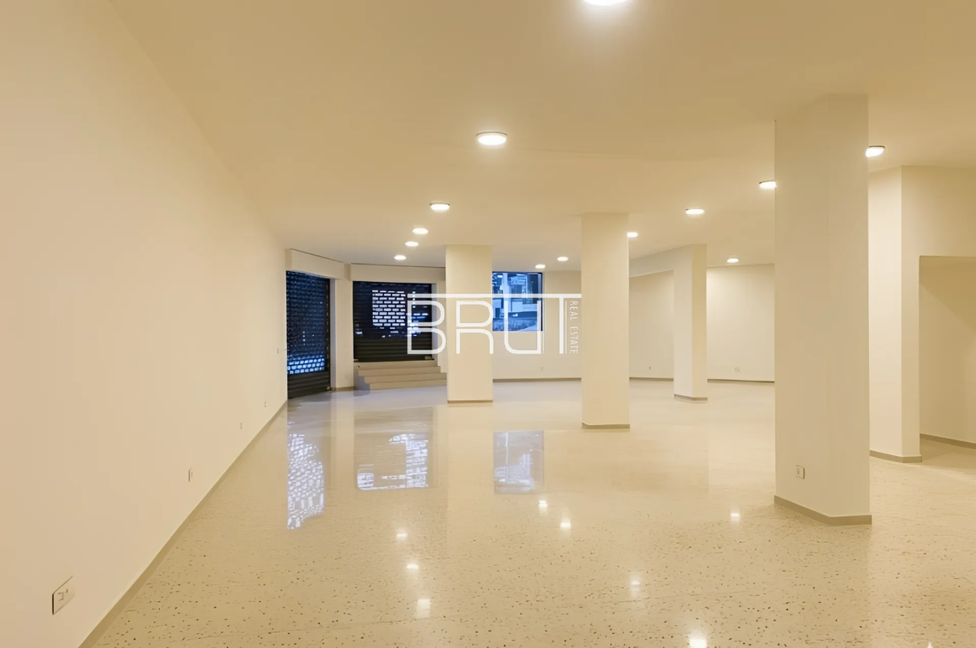 Commercial for Rent in Ajaltoun