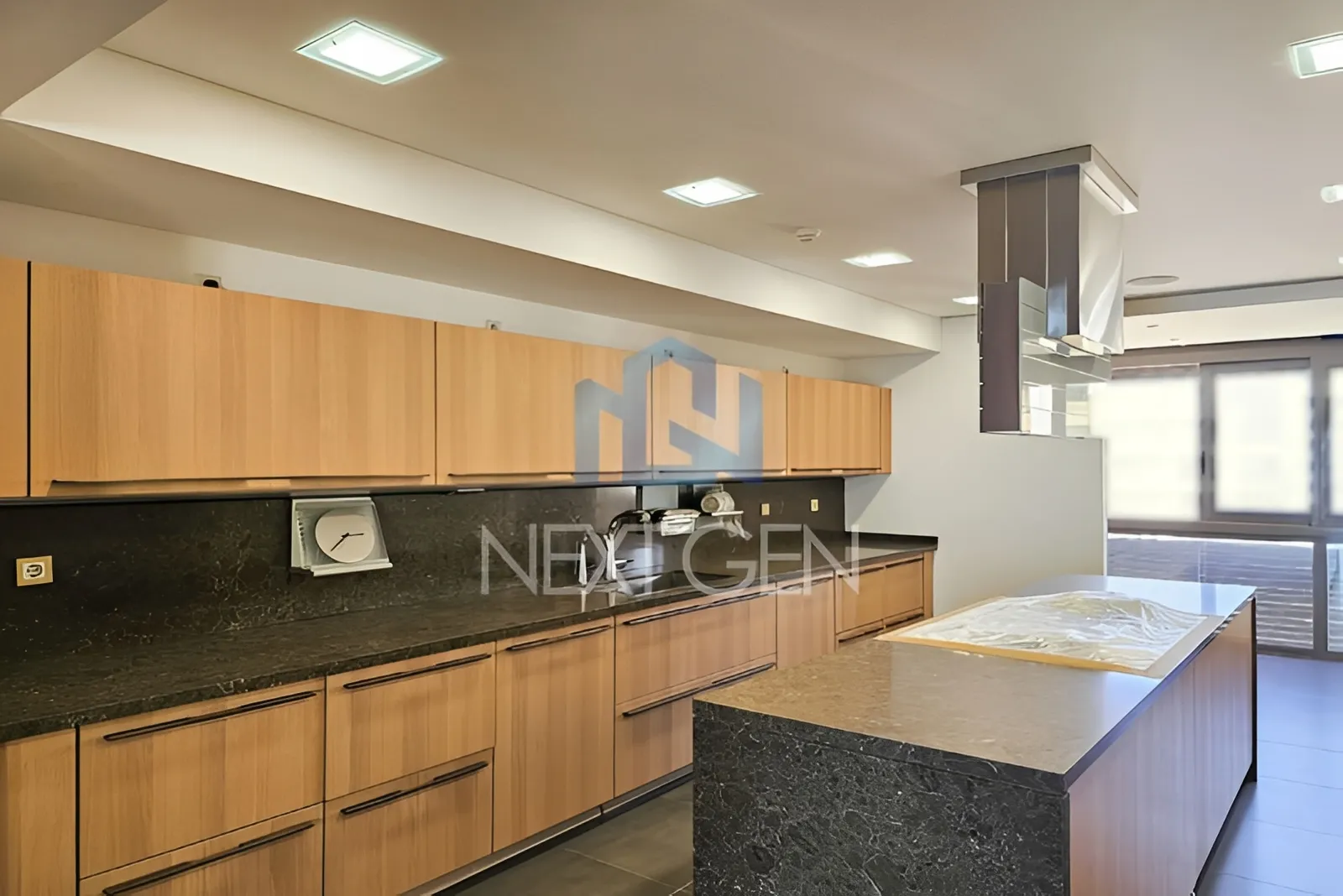Apartment for Sale in Ramlet El Baida