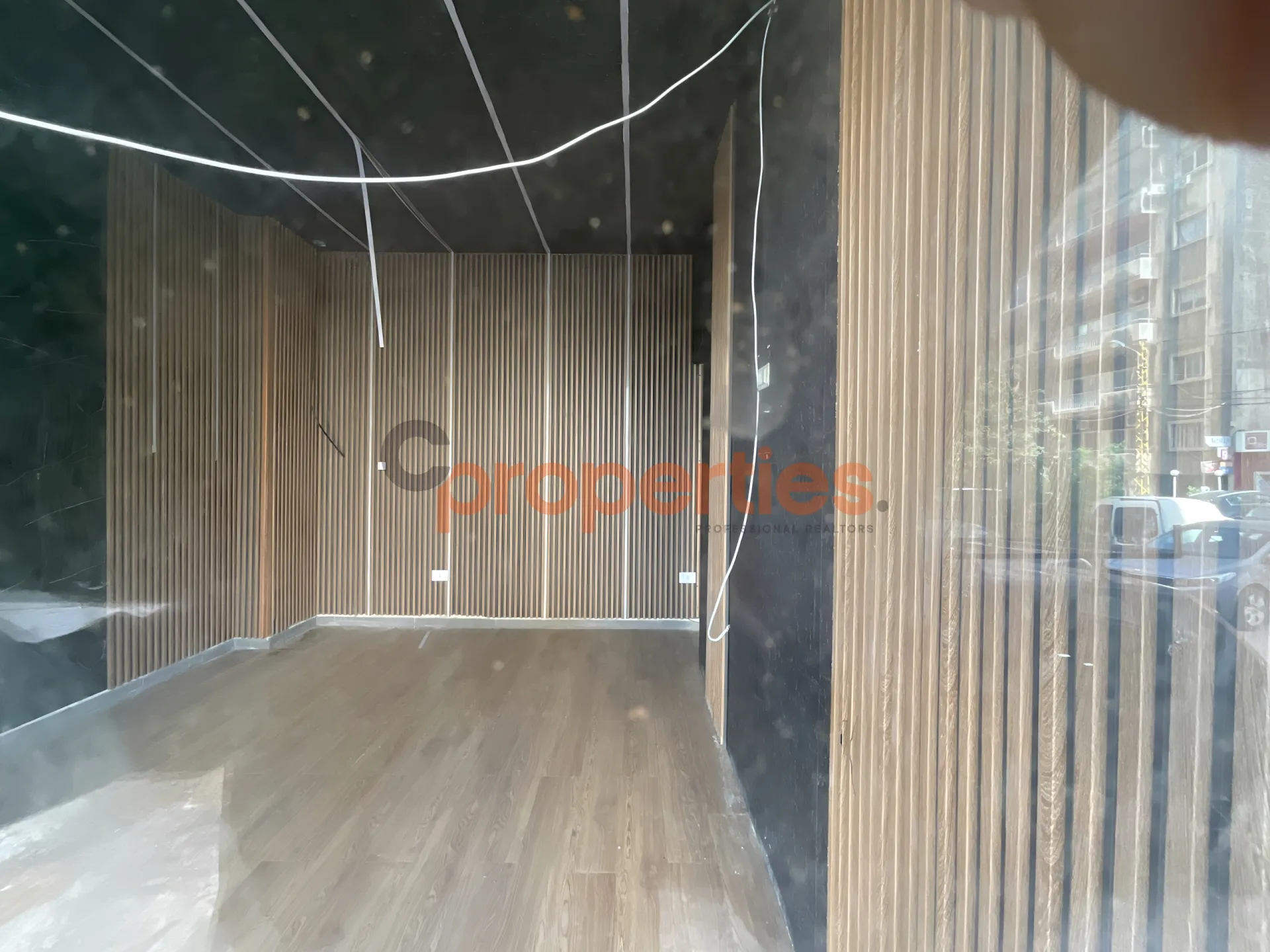 Shop for Rent in Dekwaneh