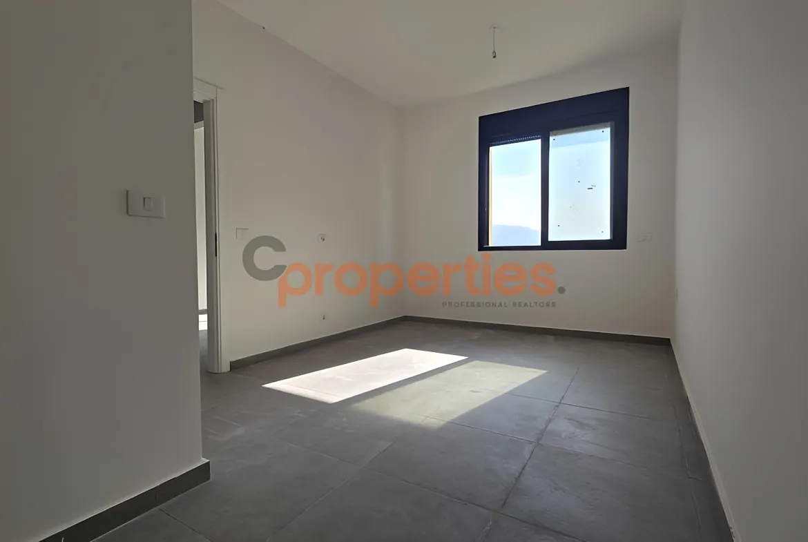 Apartment for Sale in Forn El Chebbak