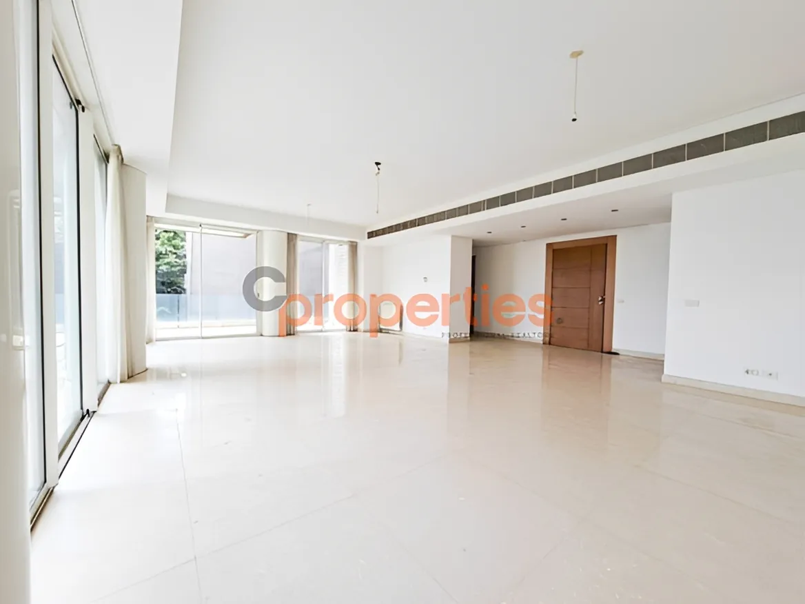 Apartment for Sale in Achrafieh - 3 bed, 4 bath