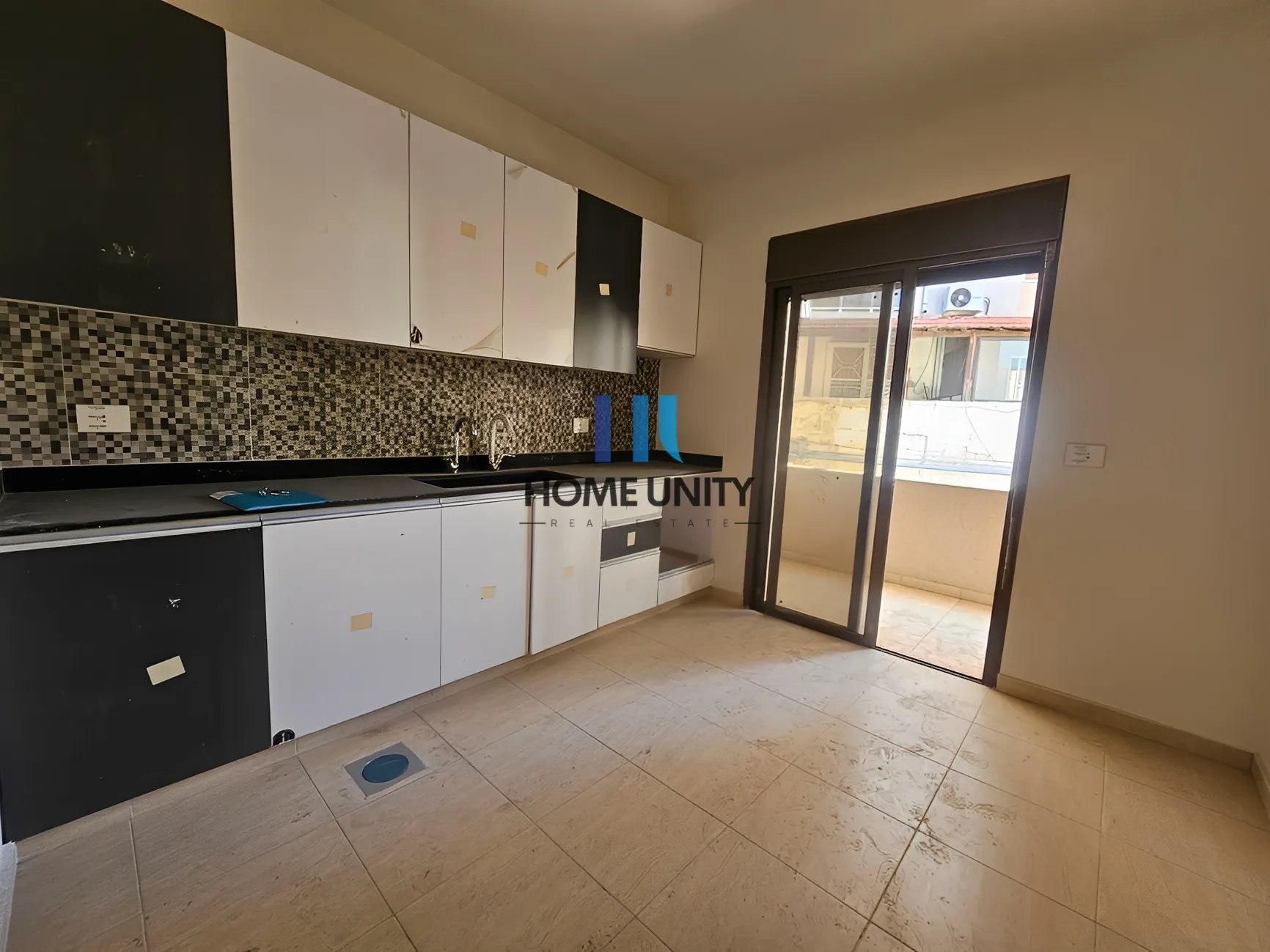 Apartment for Rent in Dik El Mehdi, Lebanon - 3 bed, 3 bath
