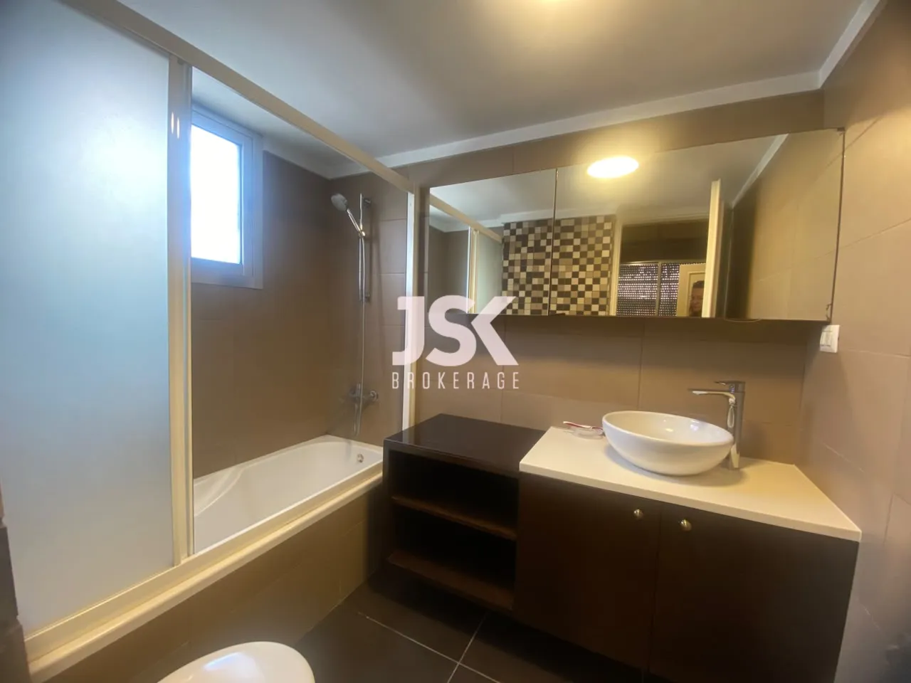 Apartment for Sale in Raoucheh