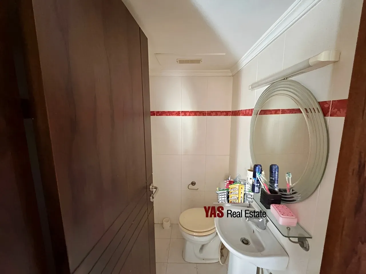Apartment for Sale in Haret Sakhr - 3 bed, 3 bath