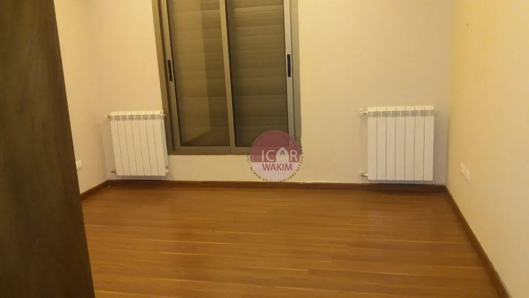Apartment for Sale in Montiverdi - 3 bed, 4 bath