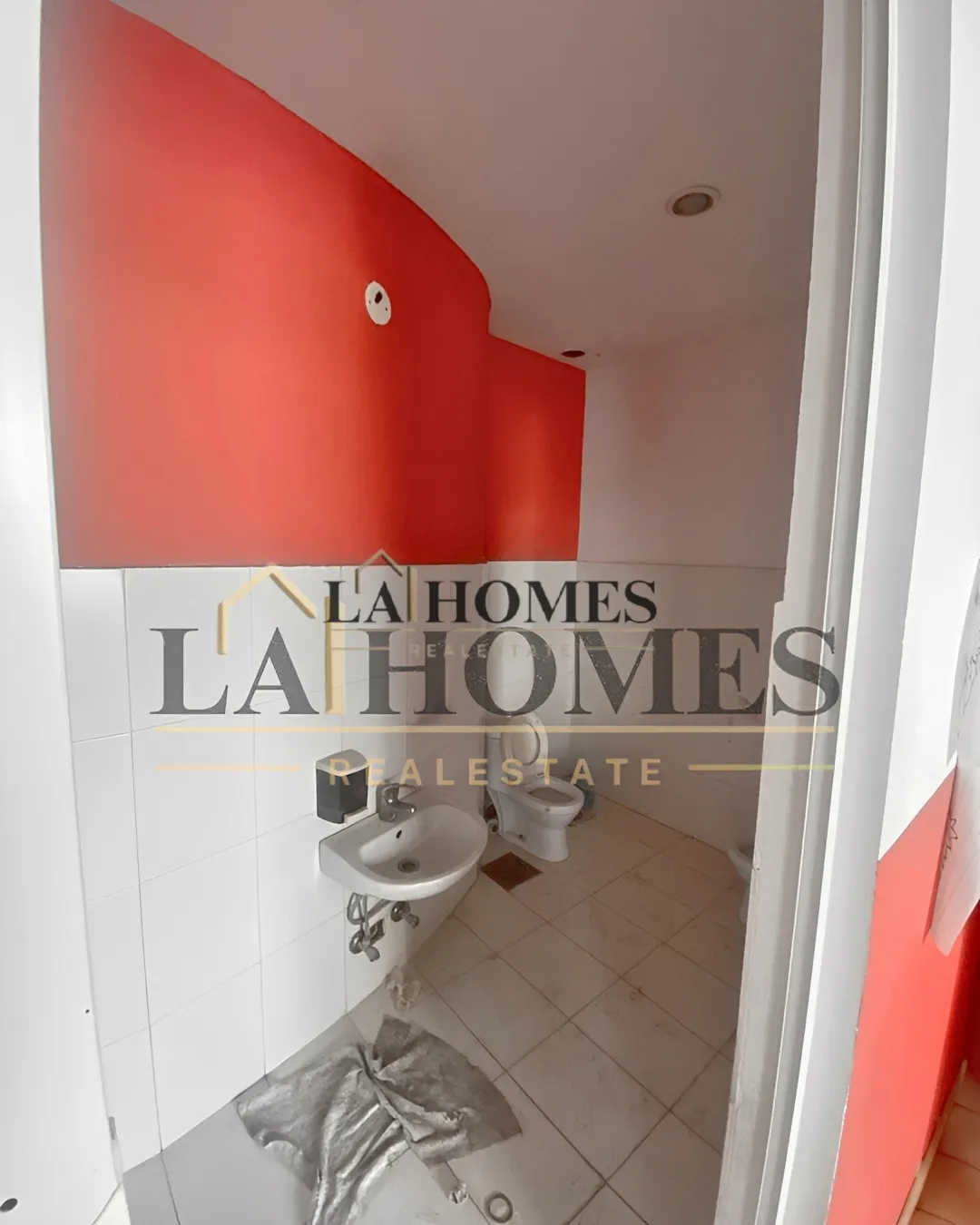Office for rent in Zouk Mosbeh