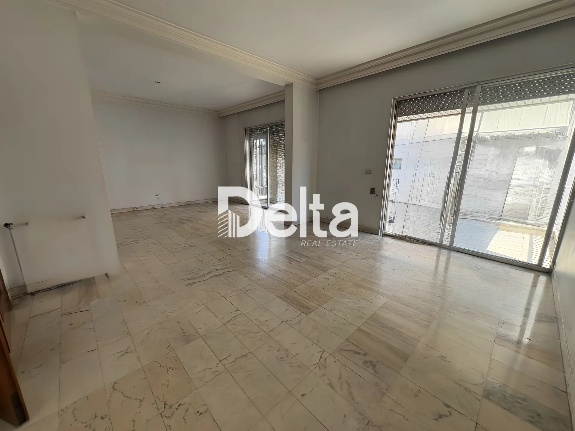 Apartment for rent in Mar elias, beirut, lebanon