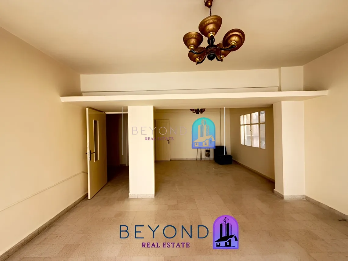 Apartment for rent in Hamra, Beirut, Lebanon - 3 bed, 2 bath