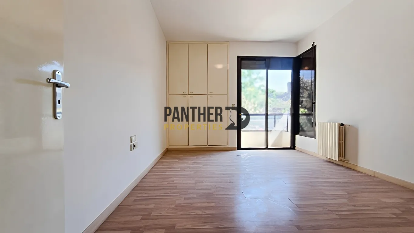Apartment for rent in Rihaniyeh