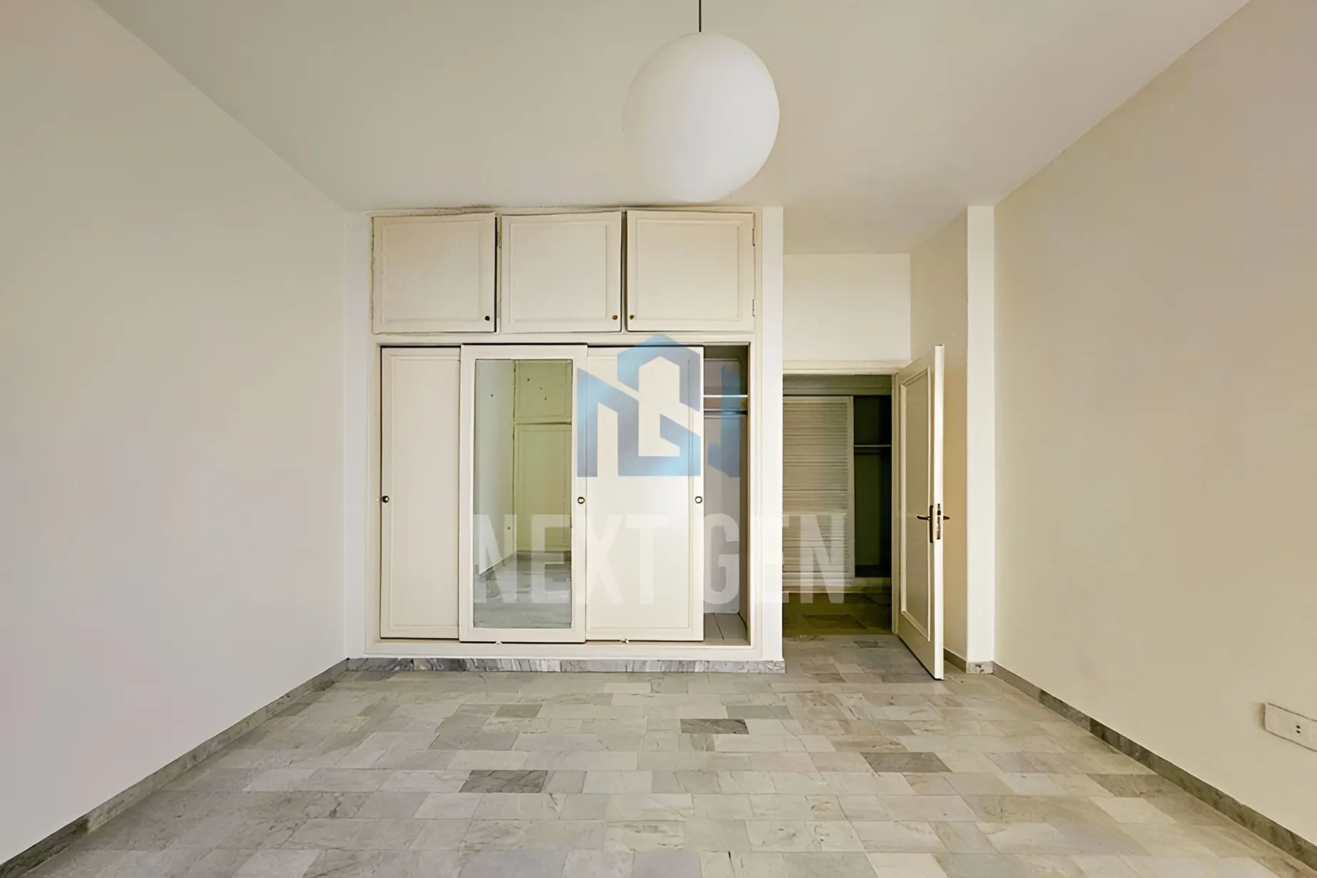 Apartment for rent in Ramleh Al Bayda, Beirut, Lebanon