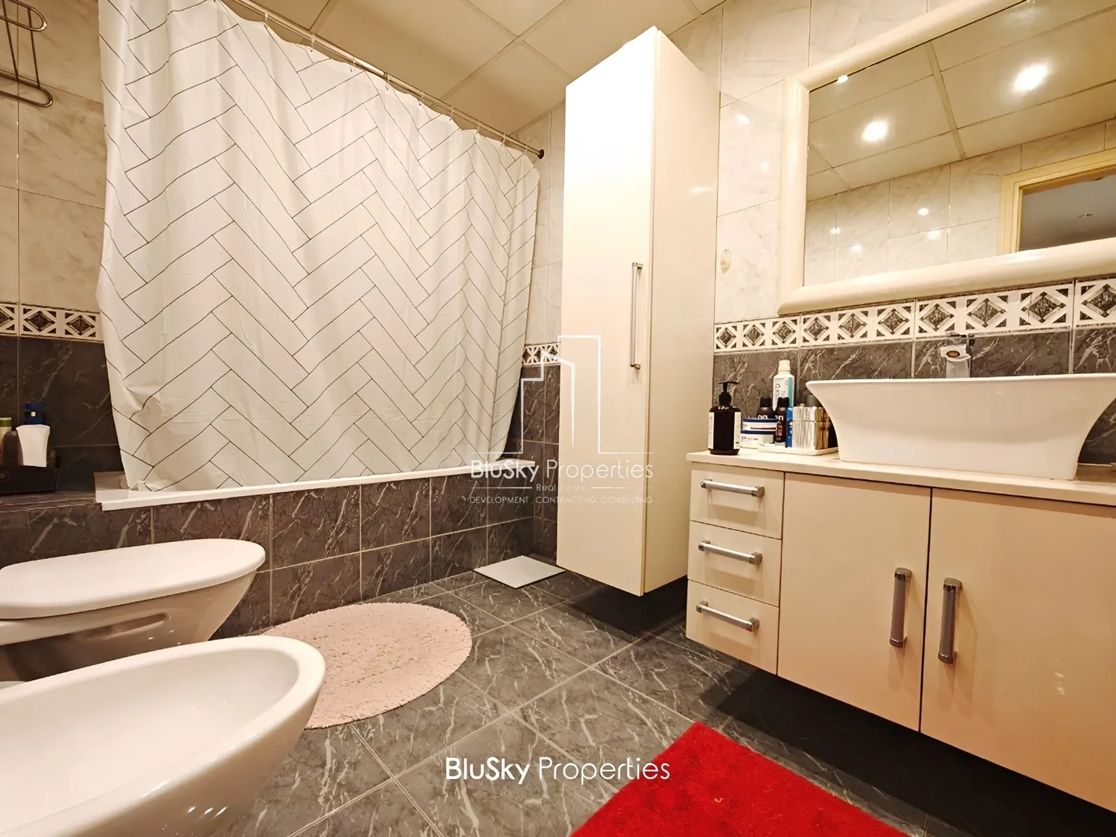 Apartment for Sale in Ain Saade
