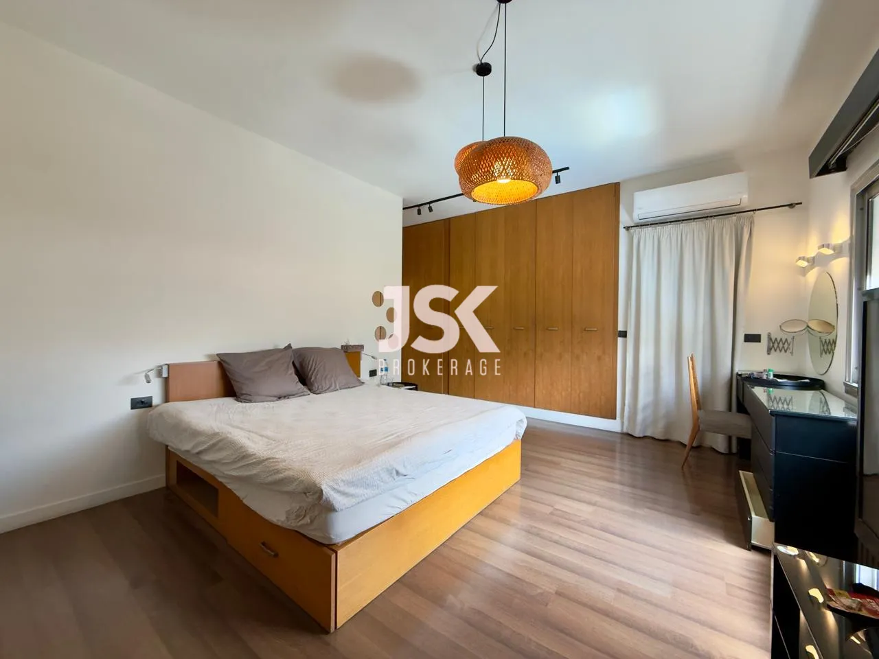 Apartment for Sale in Achrafieh
