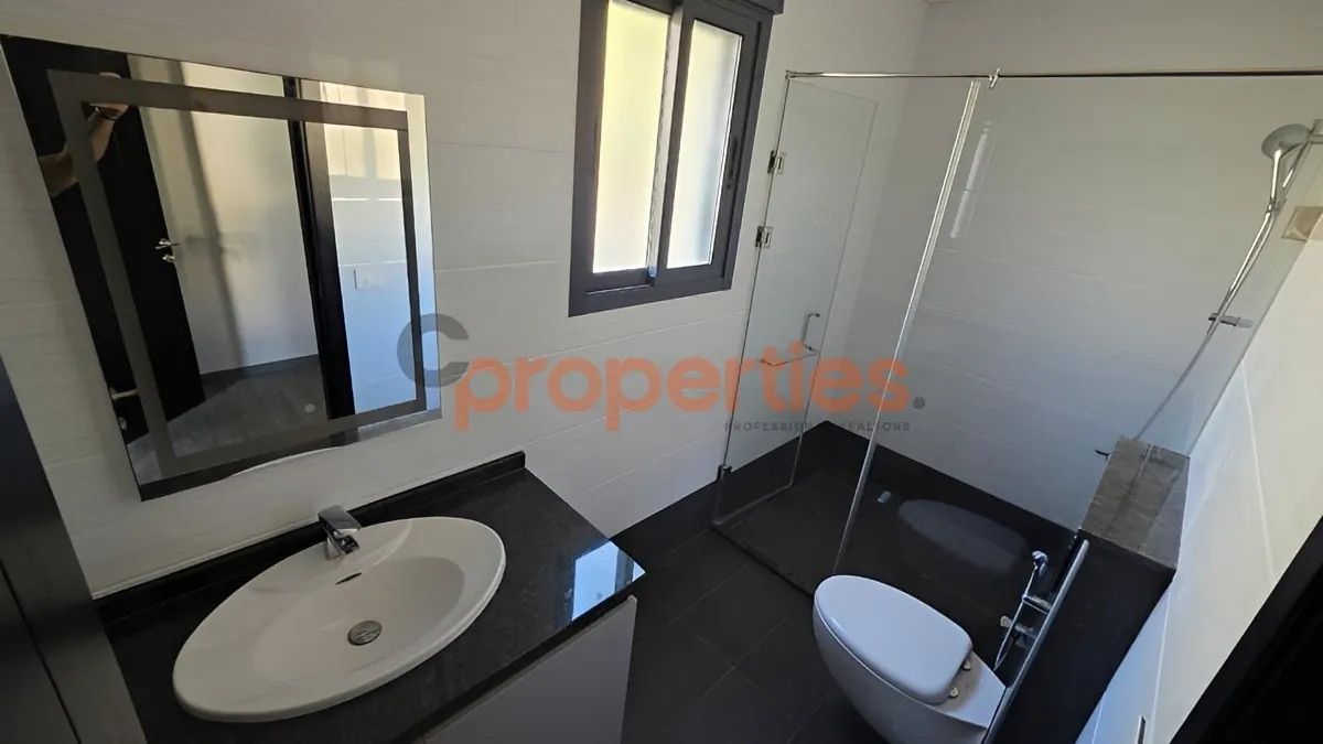 Duplex for Sale in Montiverdi