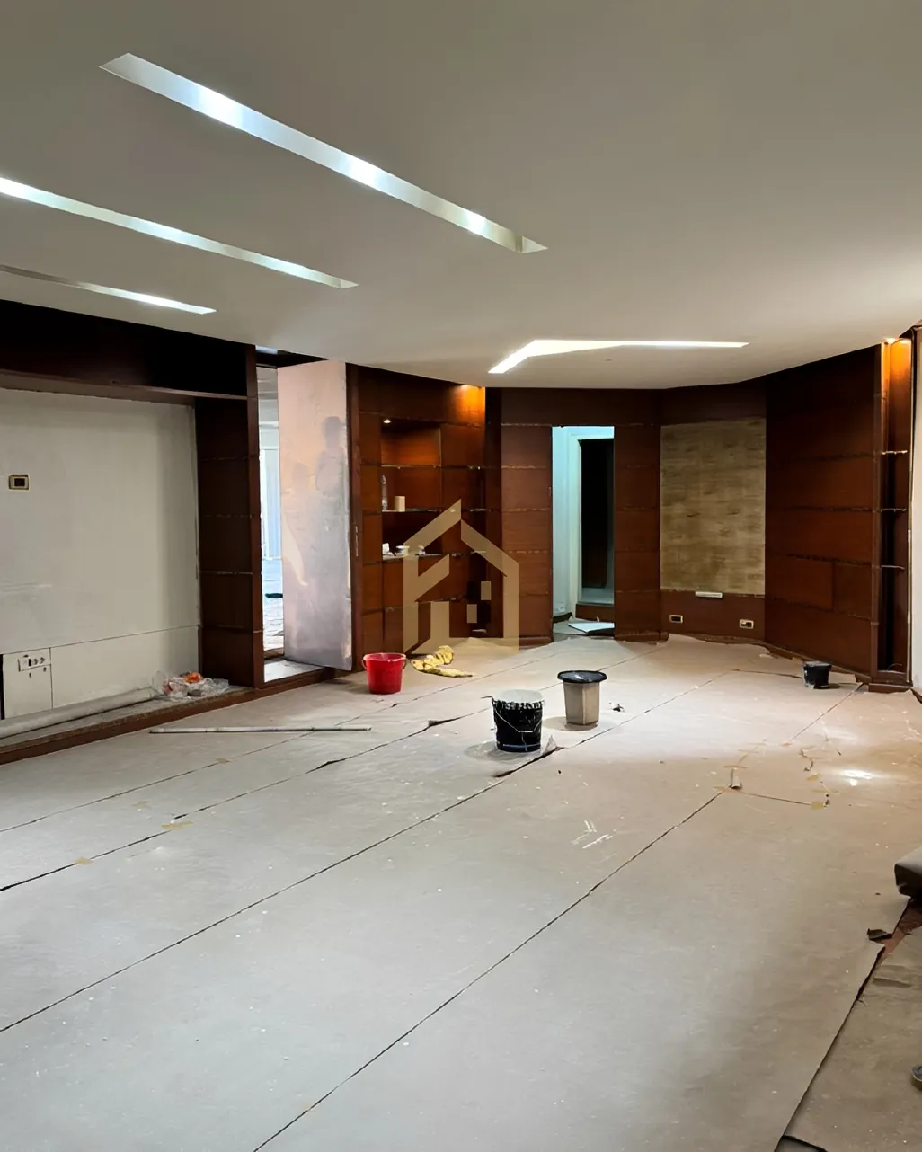 Shop for rent in Antelias, Lebanon