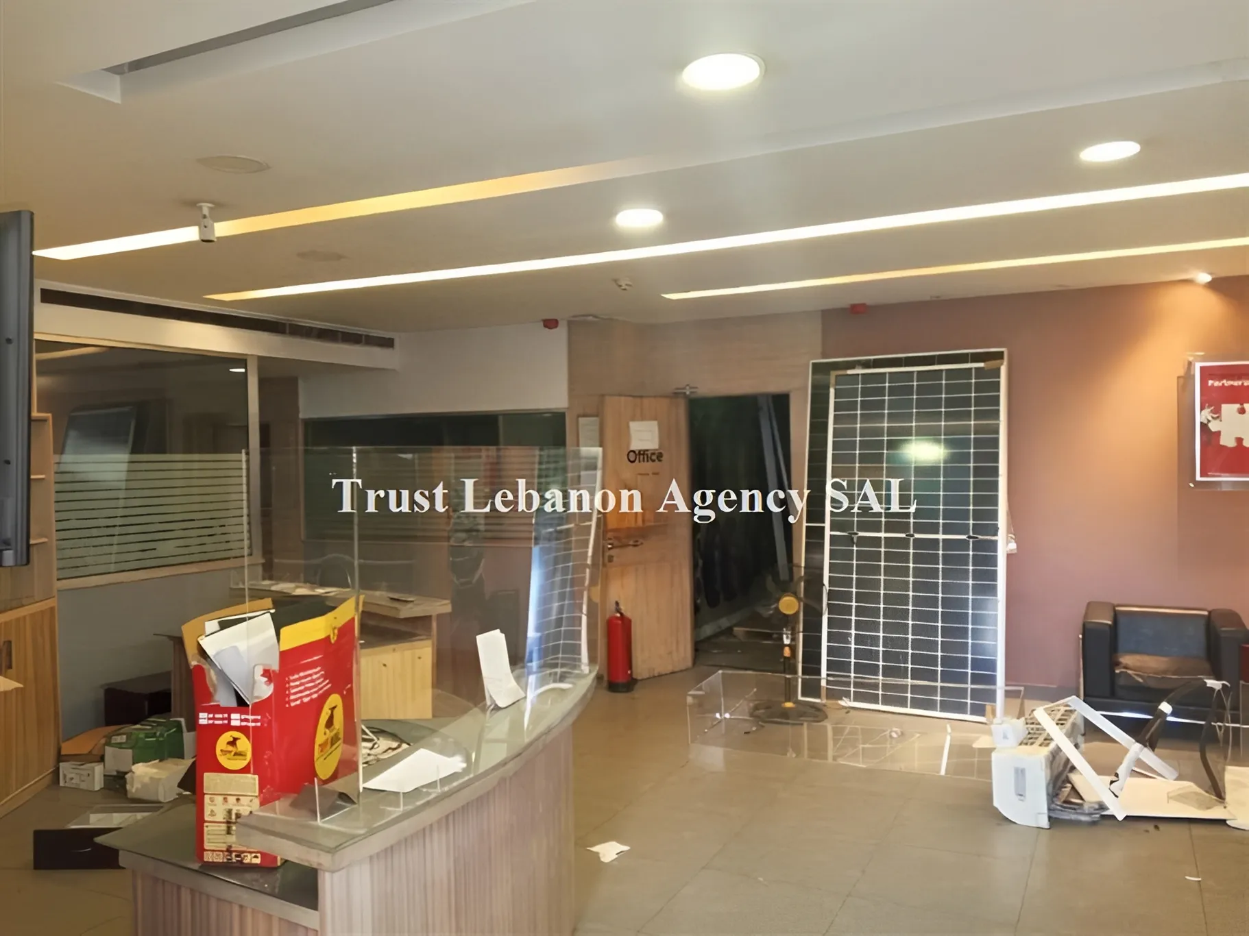 Office for rent in Beirut, Jnah