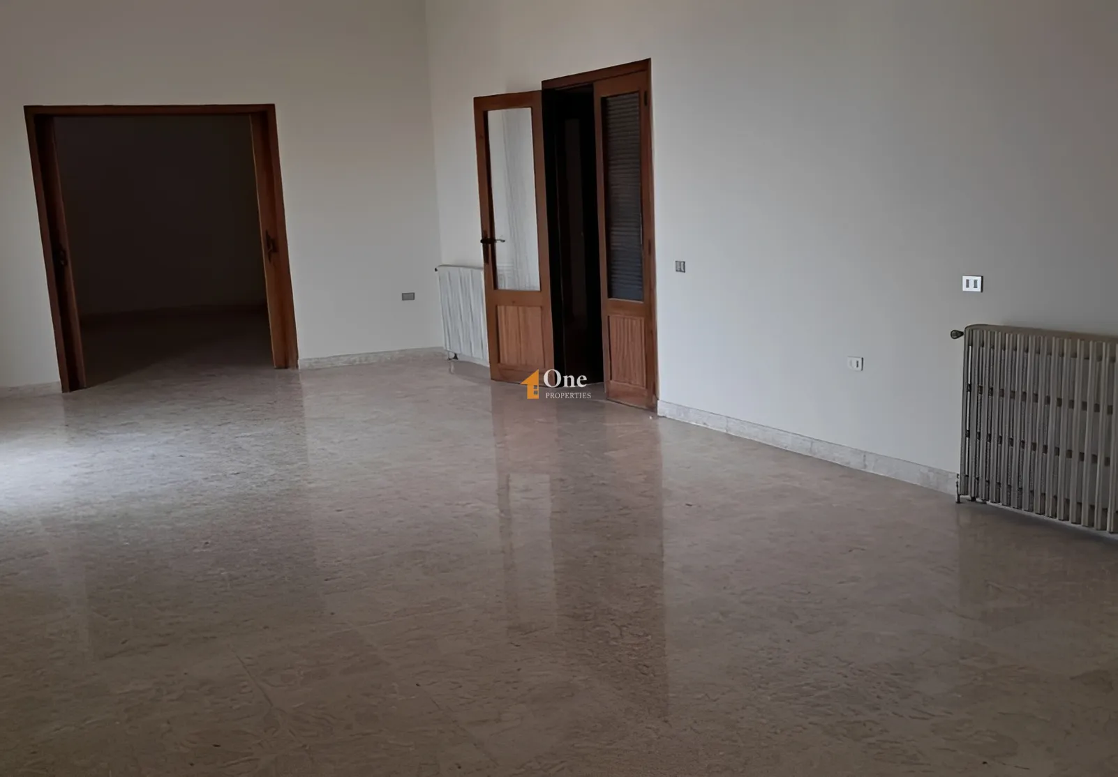 Apartment for rent in Jounieh, Lebanon - 4 bed, 4 bath