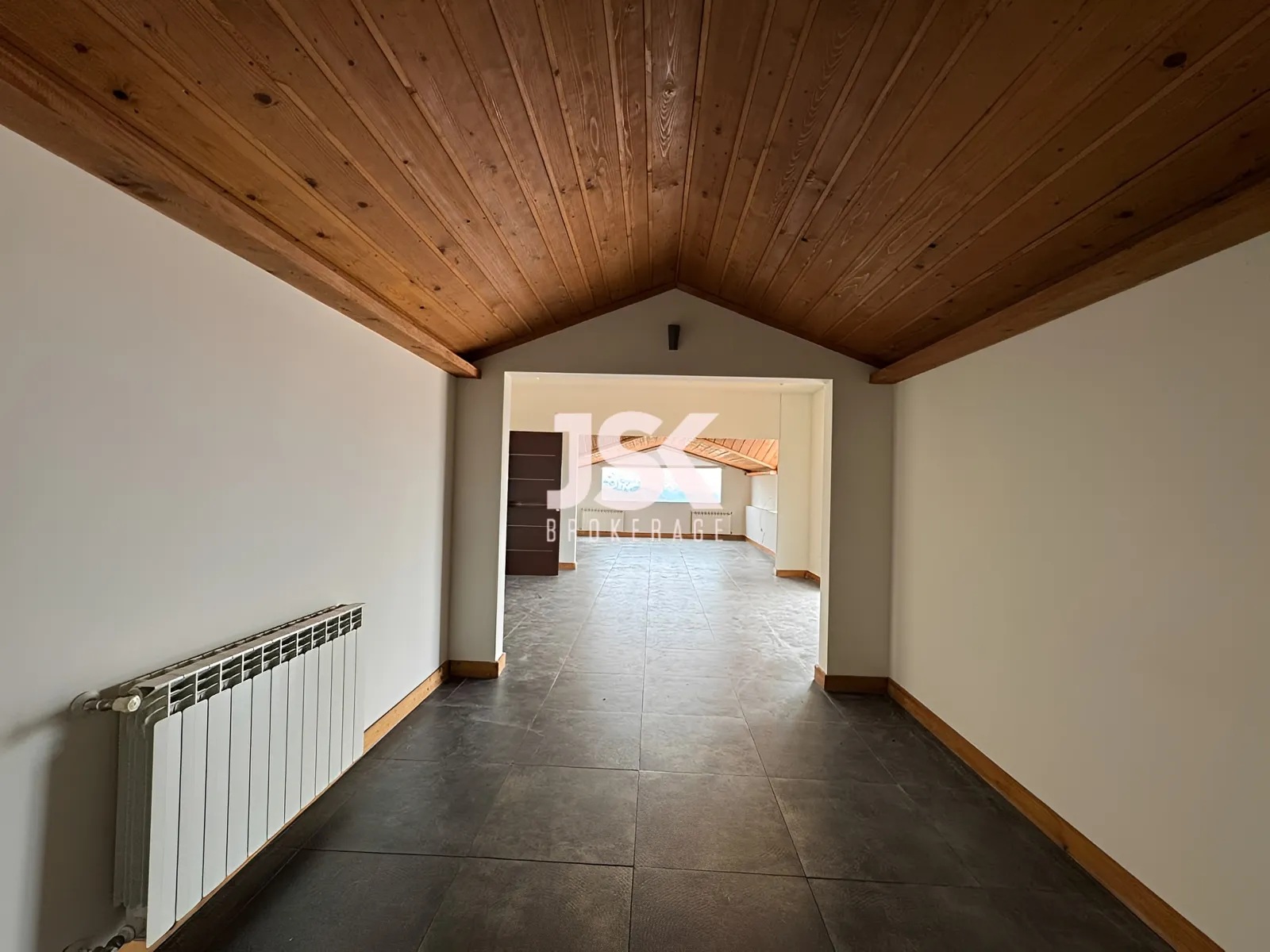 Loft for Rent in Beit Meri