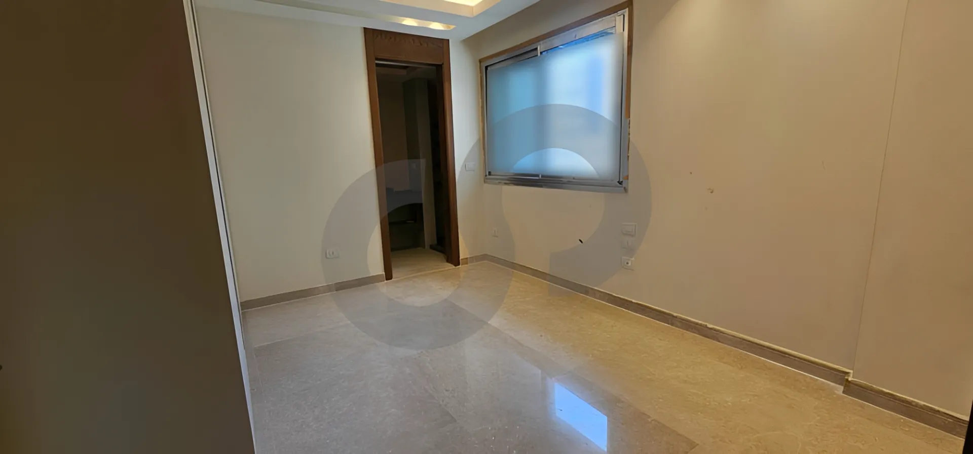 Building for Rent in Jnah